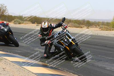 media/Apr-10-2022-SoCal Trackdays (Sun) [[f104b12566]]/Turn 3 Inside (1150am)/